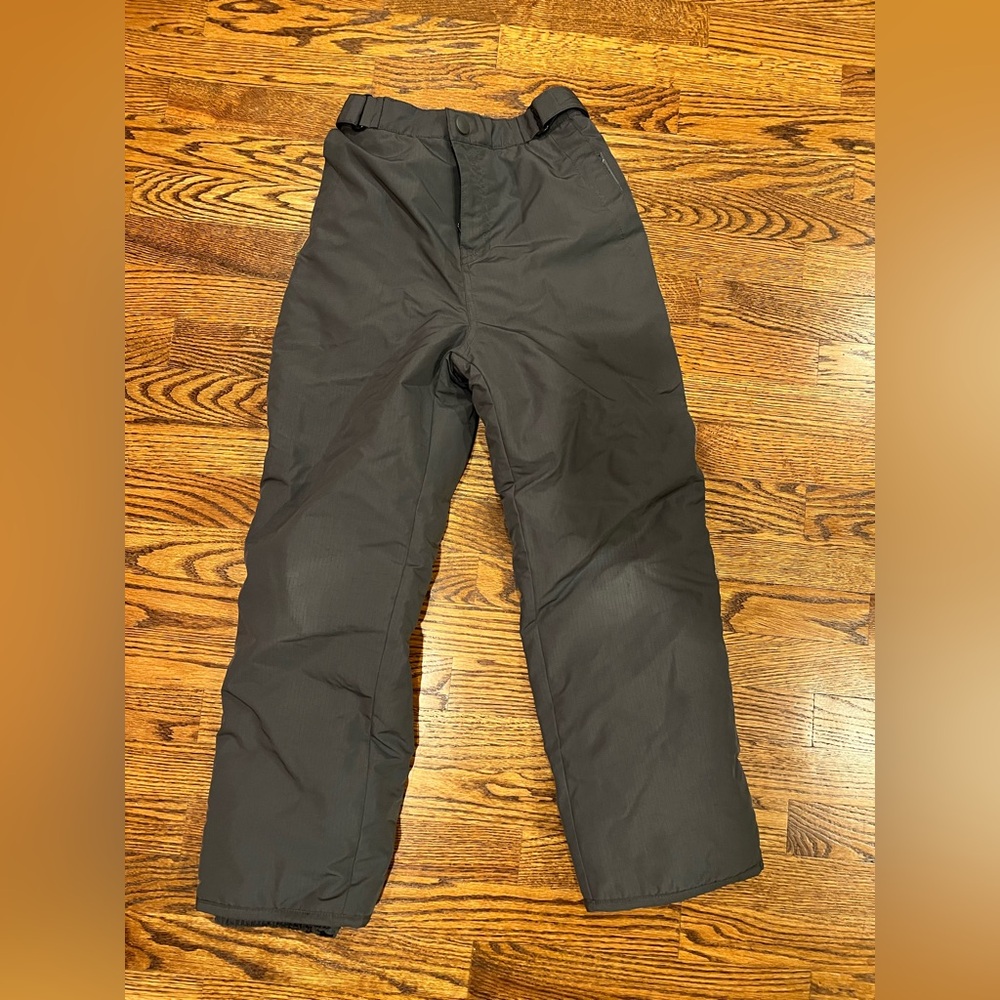 Boy’s grey ski pants, size 10.